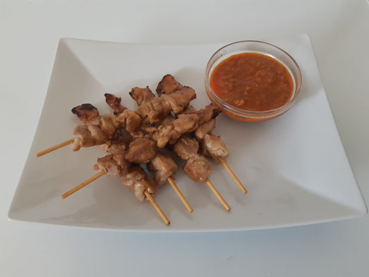 Kycklingspett med Yakitori glacering, grillade över träkol