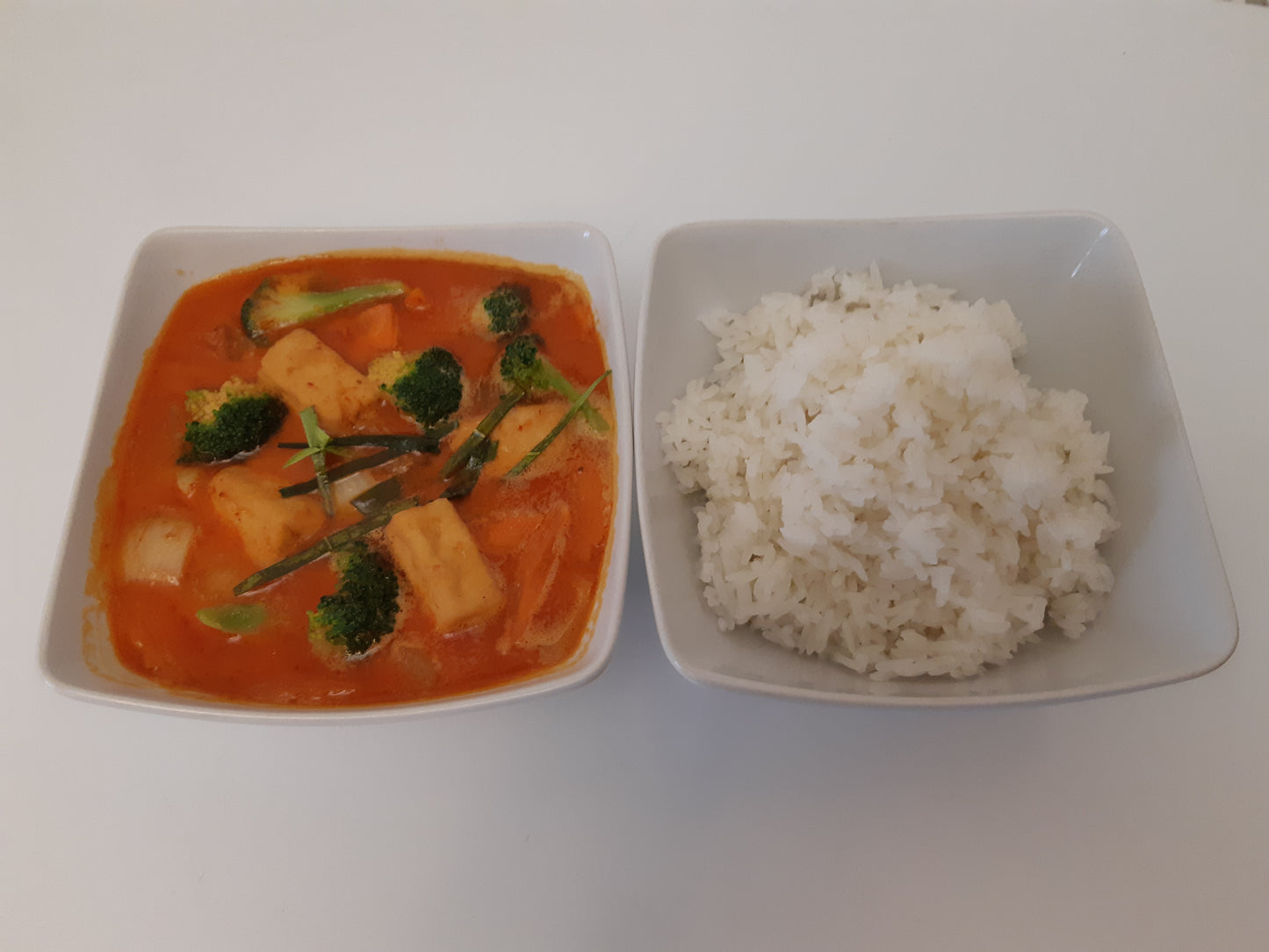 Vegansk paneng curry med tofu